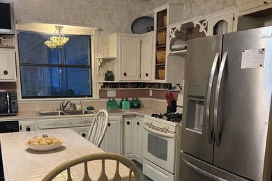3B/3B Victorian-style waterfront home situated on approximately - photo 8