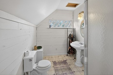 3B/3B Victorian-style waterfront home situated on approximately - photo 10