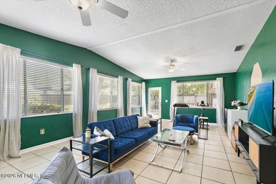 Welcome to this charming 3BR/2BA solid brick home on a spacious - photo 11