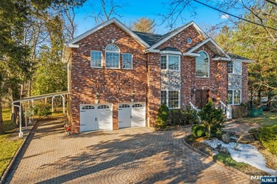 (private lake, pond, coastal) Home For Sale in Demarest New Jersey