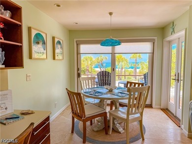 541 Gulf Lane - Steps to the Sand with Sweeping Water Views & - photo 16