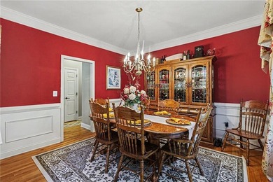 Step into this spacious 4-bedroom, 2.5-bath traditional on a - photo 18