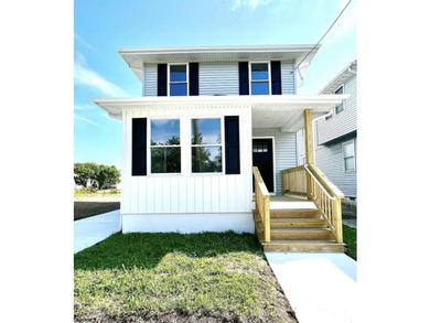 Welcome to 1405 N Ohio Ave in Venice Park neighborhood, a fully - photo 1