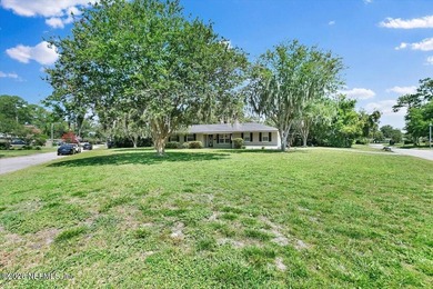 Welcome to this charming 3BR/2BA solid brick home on a spacious - photo 24