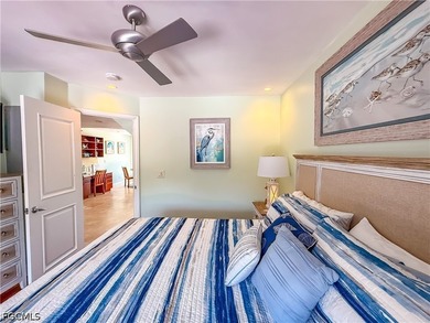 541 Gulf Lane - Steps to the Sand with Sweeping Water Views & - photo 25