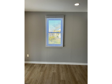 Welcome to 1405 N Ohio Ave in Venice Park neighborhood, a fully - photo 6