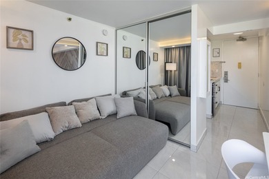 Turn key vacation rental. Nicely renovated, best location in the - photo 4