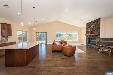 This beautifully maintained 2022 home offers effortless living - photo 11