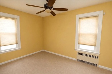 Semi Detached single family brick 3 bedroom home, 2 baths, large - photo 16
