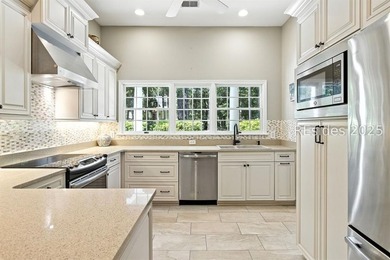 This furnished, well-maintained 3BR/2BA, 1,978 sq ft home offers - photo 17