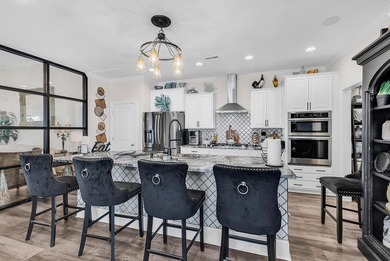 Welcome home to this stunning true 5-bedroom, 4.5-bath residence - photo 10