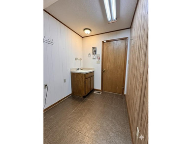 Lakefront Living, Just 3 Hours from Dallas-Fort Worth Welcome to