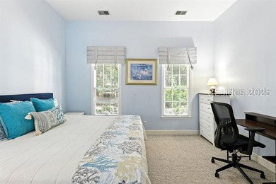 This furnished, well-maintained 3BR/2BA, 1,978 sq ft home offers - photo 31