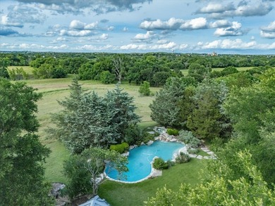 EXTRAORDINARY ALEDO ESTATE that so many have dreamt of owning is - photo 33