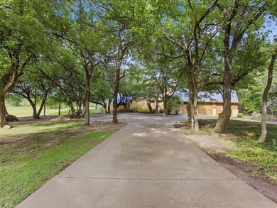 EXTRAORDINARY ALEDO ESTATE that so many have dreamt of owning is - photo 35