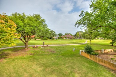 Beautiful 4-bedroom, 2.5-bath, two-story family home located on - photo 35