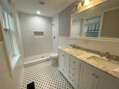 One of a kind two story brick duplex in the heart of Old - photo 7