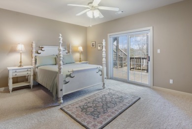 Beautiful Waterfront Home - photo 18