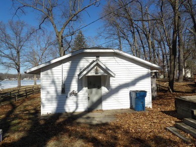 Beadle Lake Home For Sale in Battle Creek Michigan