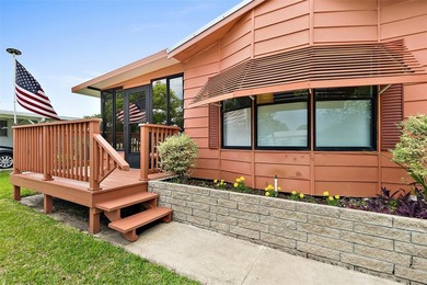 This is it! Sought-after Laurelwood Estates where there is NO - photo 1