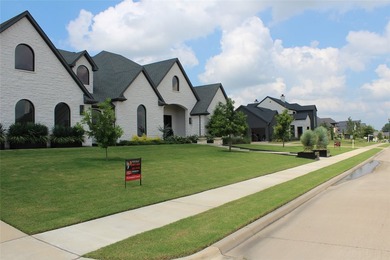 Luxury One-Story Estate in the Heart of Heath. Custom-built - photo 3