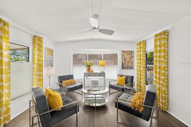 This is it! Sought-after Laurelwood Estates where there is NO - photo 4