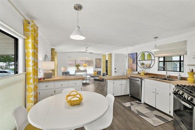 This is it! Sought-after Laurelwood Estates where there is NO - photo 8