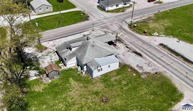 Welcome to the Historic Sandcut Grocery, a unique business