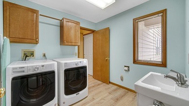 Welcome home to this beautifully maintained home on a desirable - photo 12