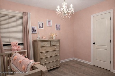 Sophisticated 2-bedroom + loft townhouse condo offering over 1 - photo 12