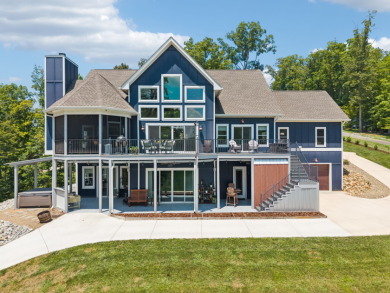 Watts Bar Lake Home For Sale in Ten Mile Tennessee