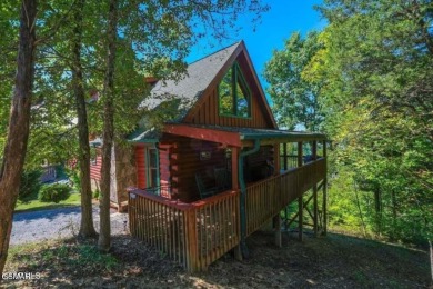 Lake Home For Sale in Sevierville, Tennessee