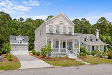 Newer construction in Oldfield's Arrowhead Village with upgrades - photo 2