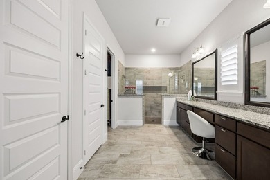 Welcome to 2700 Castlebridge in desired Waterford Point - The - photo 22