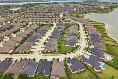 Welcome to 2700 Castlebridge in desired Waterford Point - The - photo 33
