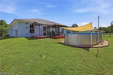 Luxuriously renovated and truly move-in ready! Like new, but - photo 34