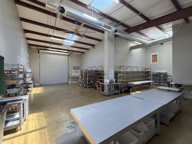 This 5,000 SF Office Warehouse is situated in the heart of Santa - photo 5