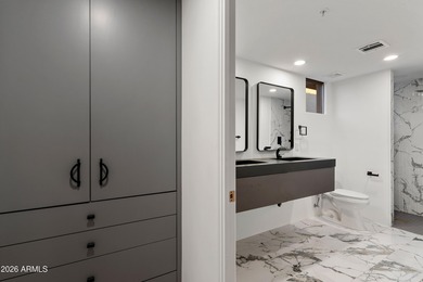 Fabulous remodel showcasing ''sophisticated swank'' off 7th - photo 40