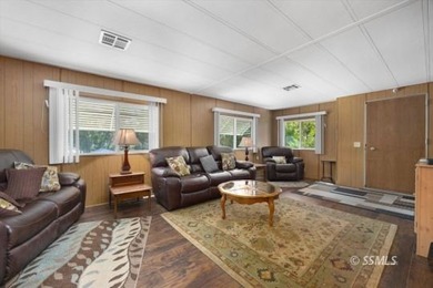 Excellent Condition this home is 2 bedroom 2 full bath. Both - photo 3