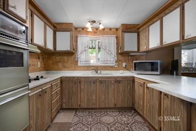 Excellent Condition this home is 2 bedroom 2 full bath. Both - photo 7