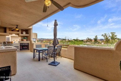 Mountain views, turnkey convenience, and effortless - photo 1