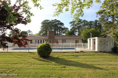 Lakeside Home In Desirable Lake Park. This 3 Bedroom, 2 Bath - photo 11