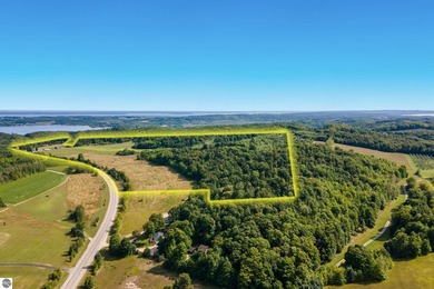 Exceptional large acreage parcel with panoramic water views and - photo 11