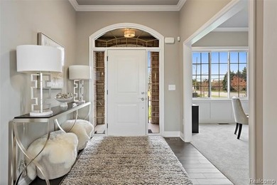 To Be Built in Metamora Golf & Country Club Estates! An