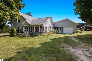 Exceptional large acreage parcel with panoramic water views and - photo 18