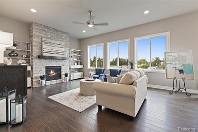 To Be Built in Metamora Golf & Country Club Estates! An