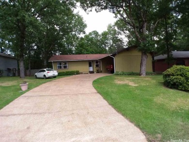 Come see this well- maintained home in the heart of FFB.  The - Lake Home For Sale in Fairfield Bay, Arkansas