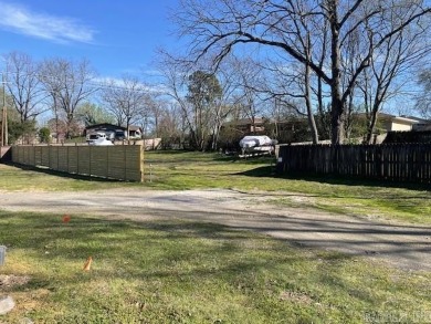 Spend many relaxing hours at this lovely 2 bedroom, 1.5 bath - photo 31