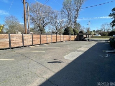 Spend many relaxing hours at this lovely 2 bedroom, 1.5 bath - photo 33
