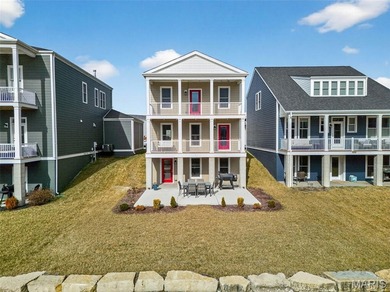 (private lake, pond, coastal) Home For Sale in Saint Charles Missouri